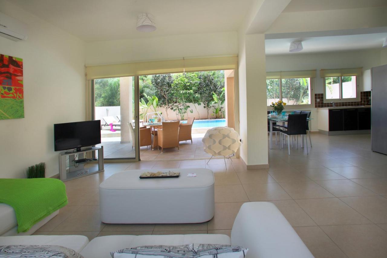 Protaras Villa Michelle 9 Buitenkant foto
